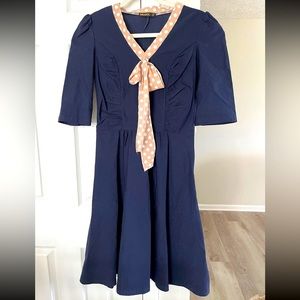 Vintage style flattering dress